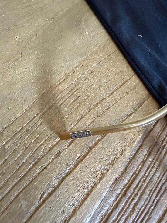 KREWE - Picture 5 of 6